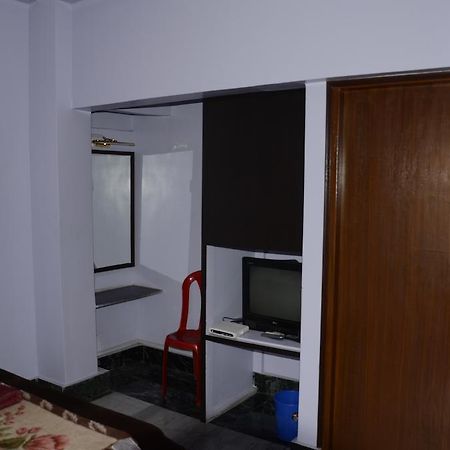 Kim Lawn Guest House Kolkata Ngoại thất bức ảnh