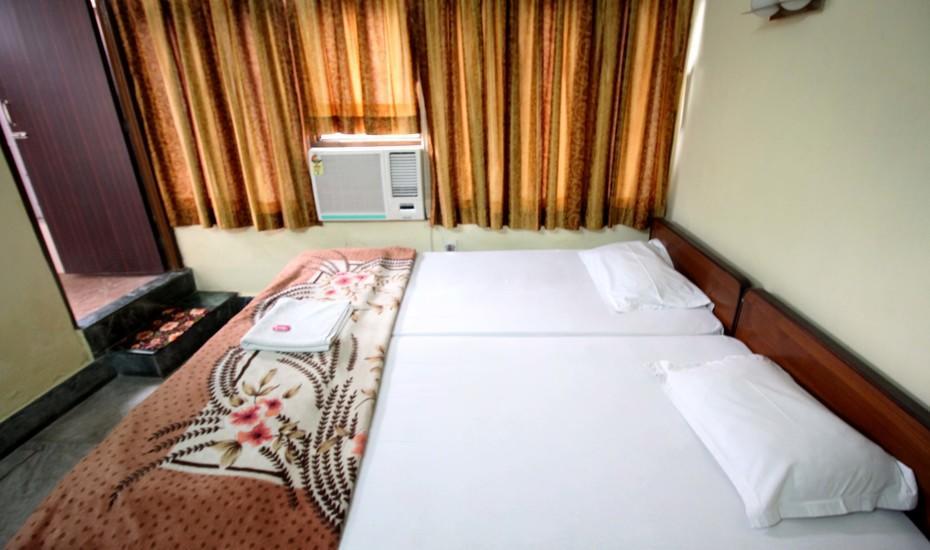 Kim Lawn Guest House Kolkata Ngoại thất bức ảnh