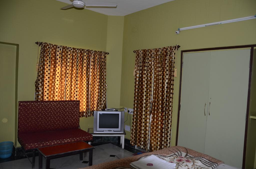 Kim Lawn Guest House Kolkata Phòng bức ảnh
