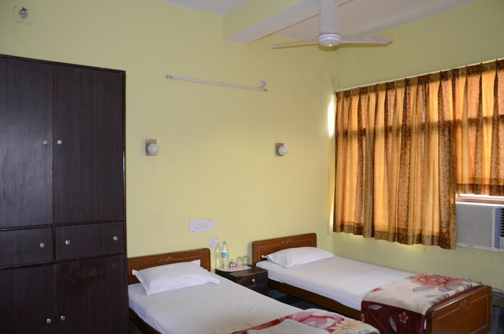 Kim Lawn Guest House Kolkata Ngoại thất bức ảnh